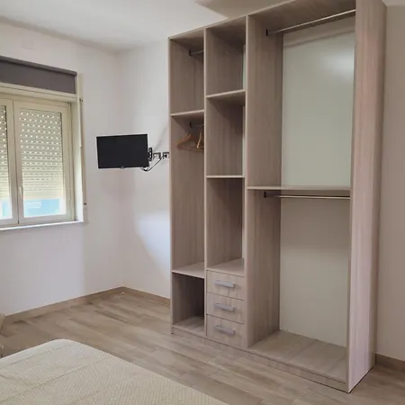Apartment House Airport 2 Catania